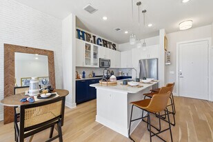 Foundry on 19th in Houston, TX - Building Photo