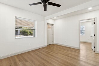 631 S 9th St in Fernandina Beach, FL - Building Photo - Building Photo