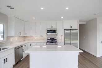 6203 Romo St in San Diego, CA - Building Photo - Building Photo