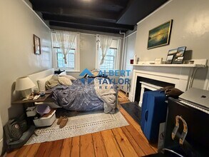 5 Champney Pl in Boston, MA - Building Photo - Building Photo