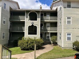 6804 Willowbrook Dr in Fayetteville, NC - Building Photo