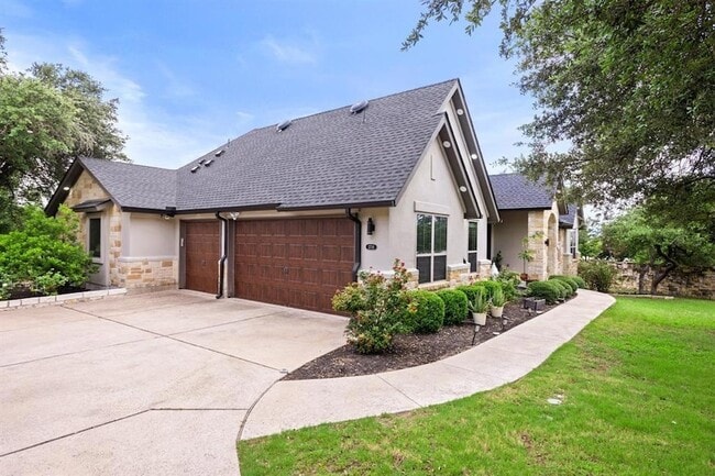 2716 Vista Heights Dr in Leander, TX - Foto de edificio - Building Photo