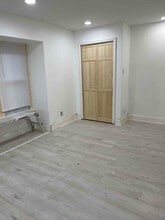 916 Ridge Ave, Unit 3 in Darby, PA - Foto de edificio - Building Photo