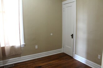 4213 W Kamerling Ave in Chicago, IL - Building Photo - Building Photo