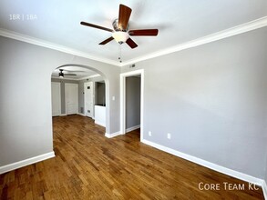 1114 W 45th St in Kansas City, MO - Building Photo - Building Photo