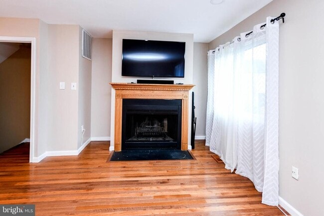 7002 Cipriano Woods Ct in Lanham, MD - Building Photo - Building Photo