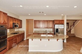 6728 Arrow Hill St in North Las Vegas, NV - Building Photo - Building Photo