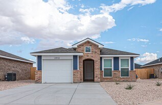 2912 Pitchfork Rd in Midland, TX - Building Photo