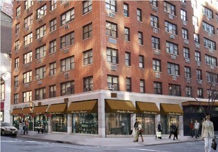 Stonehenge 33 in New York, NY - Foto de edificio - Building Photo