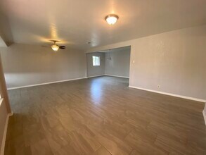 10387 Yellowstone St in El Paso, TX - Building Photo - Building Photo