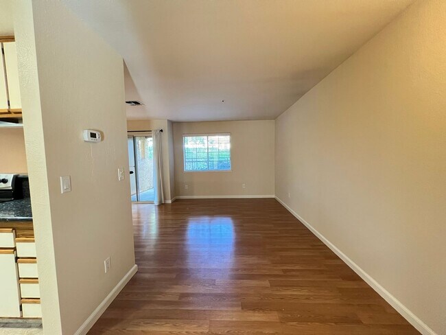 470 Bollinger Canyon Ln in San Ramon, CA - Building Photo - Building Photo