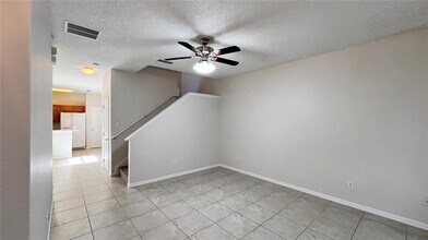 3548 Peppervine Dr in Orlando, FL - Building Photo - Building Photo