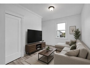 127 Maple Ave, Unit Apt. 2 in Rye, NY - Building Photo - Building Photo