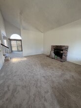 499 Pollard Way in Windsor, CA - Building Photo - Building Photo