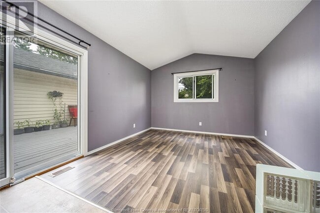 1167 Isabelle Pl in Windsor, ON - Building Photo - Building Photo