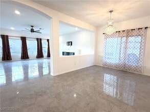 8415 Iron Heart Ln in Las Vegas, NV - Building Photo - Building Photo
