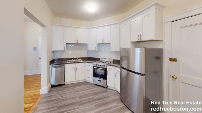 property at 1595 Beacon St