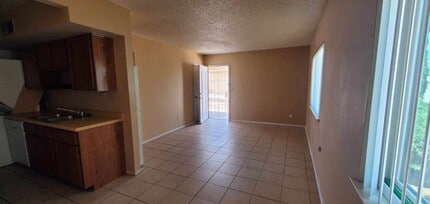 2403 Red Sails Dr in El Paso, TX - Building Photo - Building Photo