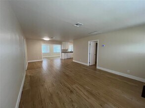 20282 Albury Dr in Port Charlotte, FL - Building Photo - Building Photo