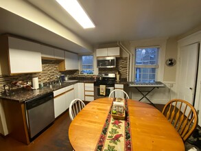717 14th Ave SE in Minneapolis, MN - Foto de edificio - Building Photo
