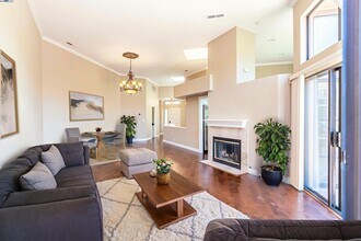 4009 W Lakeshore Dr in San Ramon, CA - Building Photo - Building Photo