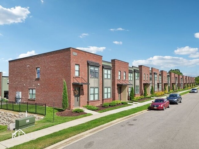 property at 1001 Lifford Ln