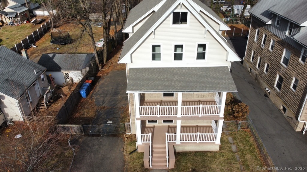 166 Sherman Ave-Unit -2nd floor in Meriden, CT - Building Photo