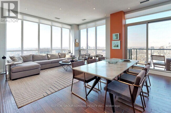 825 Church St in Toronto, ON - Building Photo - Building Photo