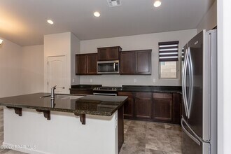 1299 Essex Way in Chino Valley, AZ - Building Photo - Building Photo