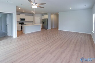 6015 Margie Collins Dr SE in Owens Cross Roads, AL - Building Photo - Building Photo
