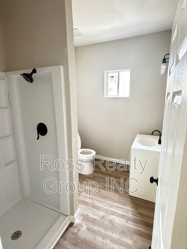 1441 N Erie St in Toledo, OH - Building Photo - Building Photo