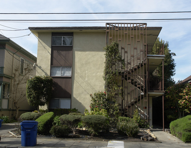 1179 Park Ave in Alameda, CA - Foto de edificio - Building Photo