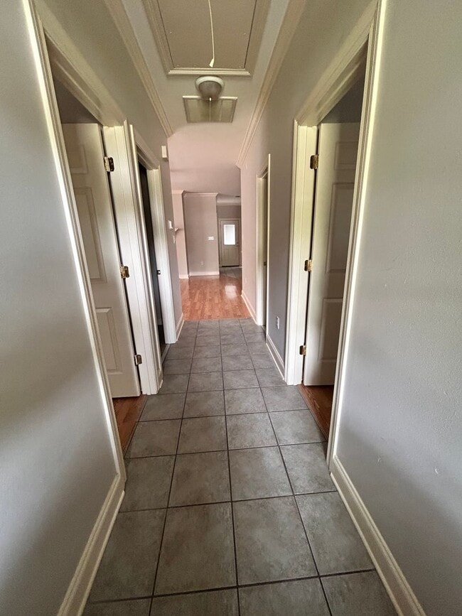 5555 Ducros Dr in Baton Rouge, LA - Building Photo - Building Photo