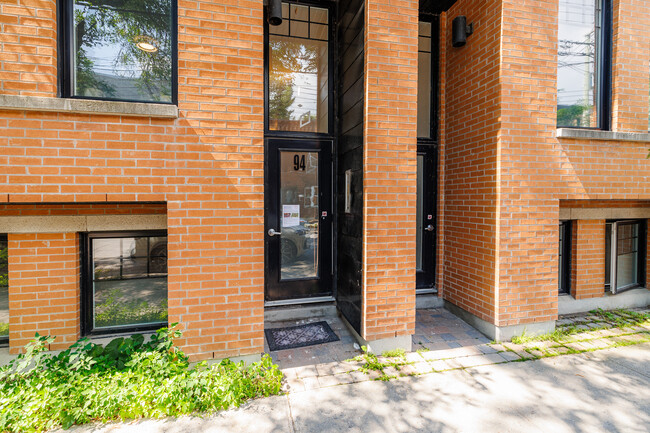 94 Bourget Rue in Montréal, QC - Building Photo - Building Photo