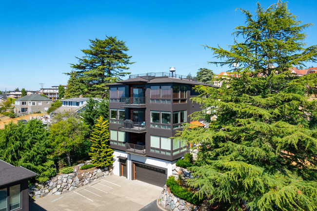 Zenith View Pointe in Des Moines, WA - Foto de edificio - Building Photo