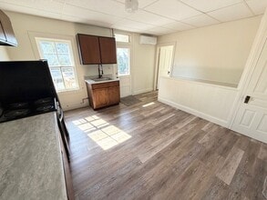 1422 W Philadelphia St in West York, PA - Building Photo - Building Photo