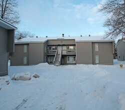 24th Street  Apartments in Willmar, MN - Building Photo - Building Photo