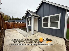 8787 Sunset Ave in Fair Oaks, CA - Building Photo