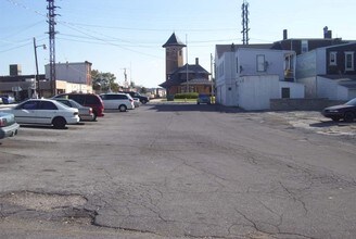 229 - 235 N 8th St in Lebanon, PA - Foto de edificio - Building Photo