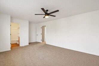 2037 N 2165 W in Clinton, UT - Building Photo - Building Photo