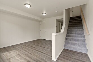 12050 E Alki Ave in Spokane, WA - Building Photo - Building Photo