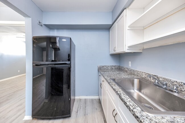 property at 3040 Golfcrest Blvd