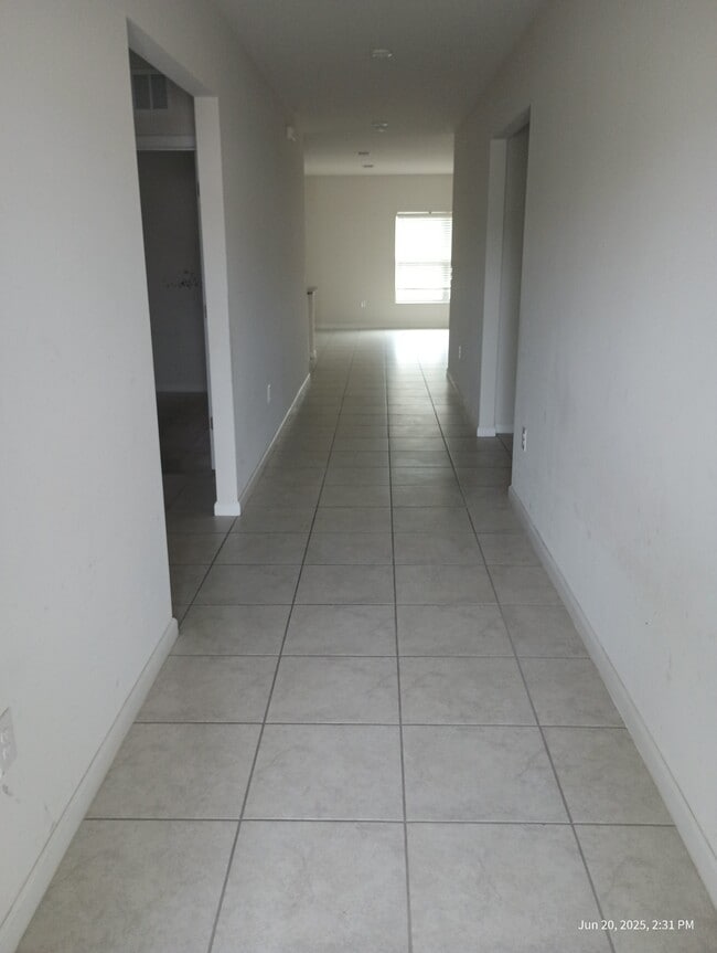 1060 Kobuk St in Haines City, FL - Building Photo - Building Photo