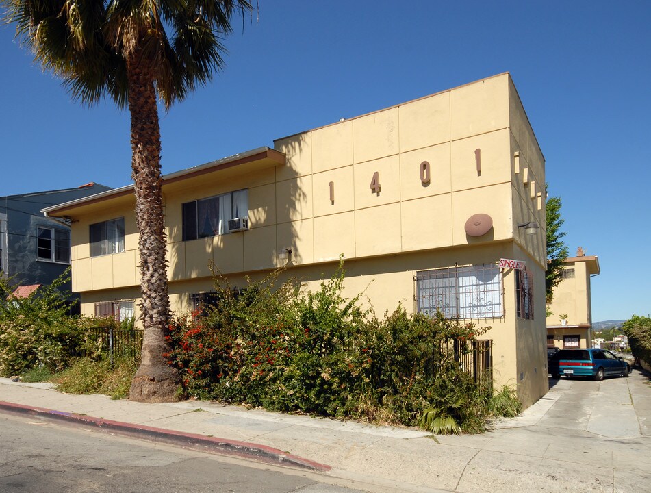 1401 West Blvd in Los Angeles, CA - Foto de edificio