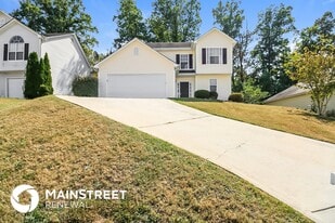 1579 Isleworth Cir in Atlanta, GA - Building Photo