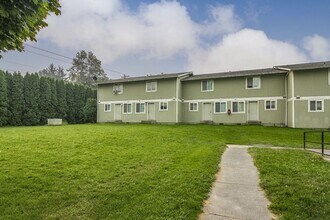 800 S County Rd in Warden, WA - Building Photo - Building Photo