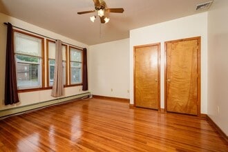 207 N Fullerton Ave in Montclair, NJ - Building Photo - Building Photo