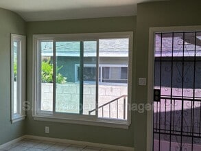 618 N Mariposa St in Burbank, CA - Building Photo - Building Photo