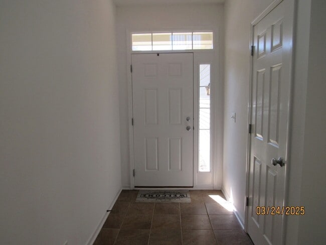 494 S Jade Ln in Round Lake, IL - Building Photo - Building Photo