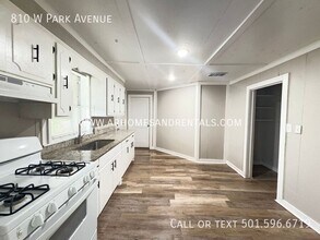 810 W Park Ave in Searcy, AR - Building Photo - Building Photo